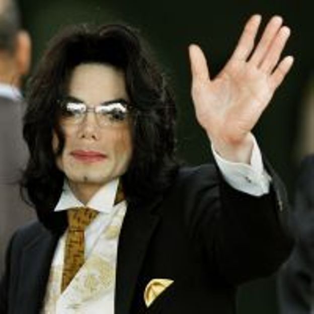 Le chanteur Michael Jackson est décédé le 25 juin 2009.