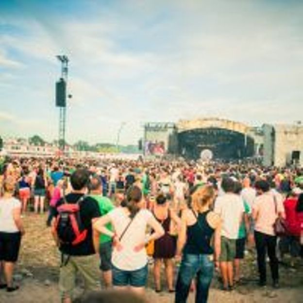 Pukkelpop 2e jour. Le public sue mais est toujours aussi enthousiaste. 