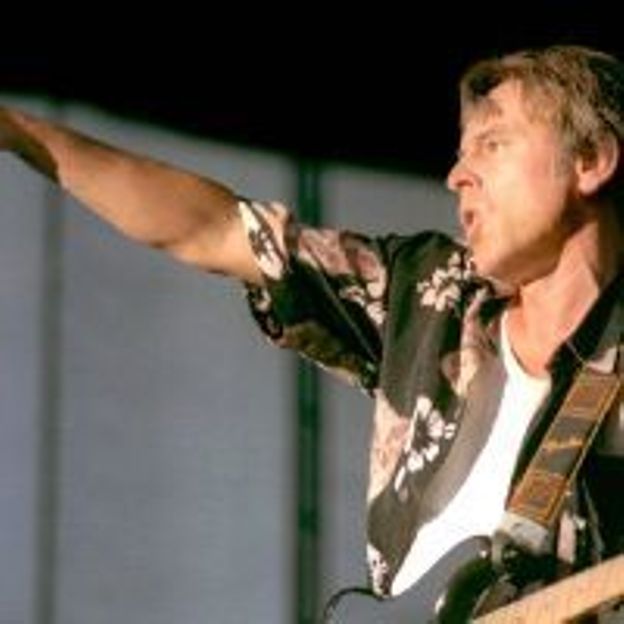 Pierre Rapsat sur la scène des Francos en 1996