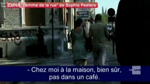 Capture d'écran du film "Femme de rue" de Sofie Peeters