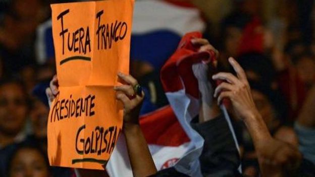 Manifestation en faveur du président déchu Fernando Lugo, au Paraguay