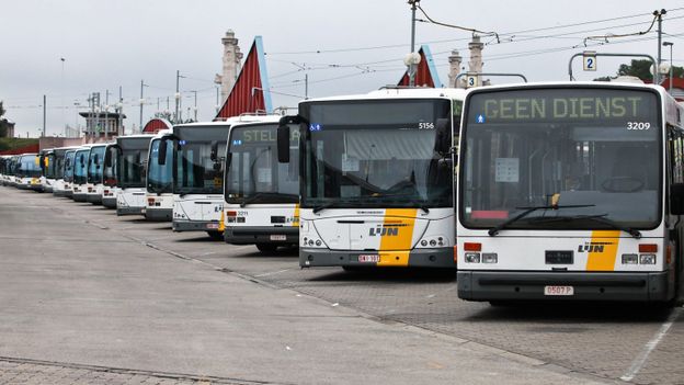 Une grève sauvage devrait entraîner de sérieuses perturbations aux heures de pointe du matin sur les lignes de bus dans le Pajottenland, au sud-ouest de Bruxelles.