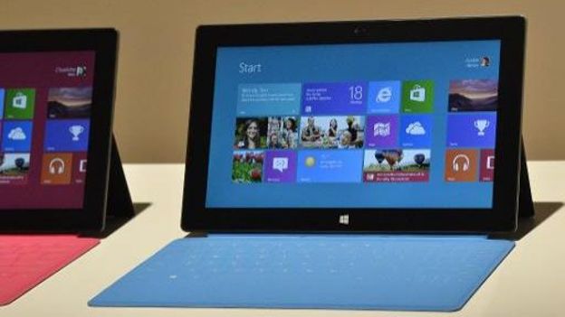 Surface, la tablette de Microsoft qui entend concurrencer l'iPad de Apple
