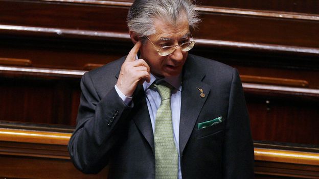 Umberto Bossi éructait contre "Rome la voleuse". Il est désormais soupçonné de détournement de fonds.