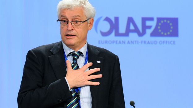 Le commisaire John Dalli plaide son innocence dans une affaire de corruption qui l'a forcé à démissionner