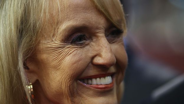 Jan Brewer gaffe et annonce son soutien à Barack Obama