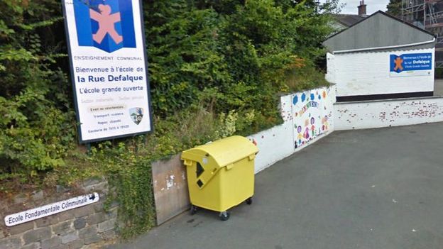 Ecole communale rue Deflaque