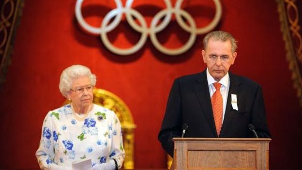 La reine Elizabeth II et Jacques Rogge