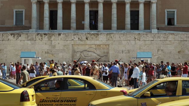 Illustration - Plusieurs médias grecs affirmaient dimanche que des "hommes politiques de droite ou socialistes" figuraient sur la liste de la Sdoe.