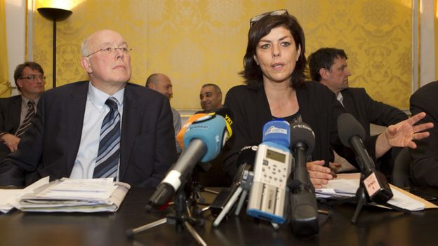 Les politiques doivent souvent réagir dans l'urgence (ici, Charles Picqué et Joëlle Milquet). Des décisions pas toujours bien accueillies.