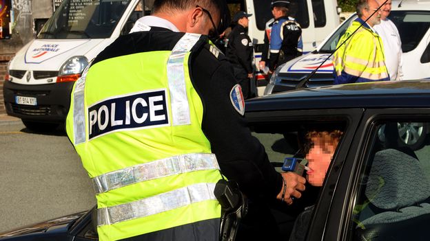 Suite à un cafouillage, la police belge détruit 15 000 amendes impayées