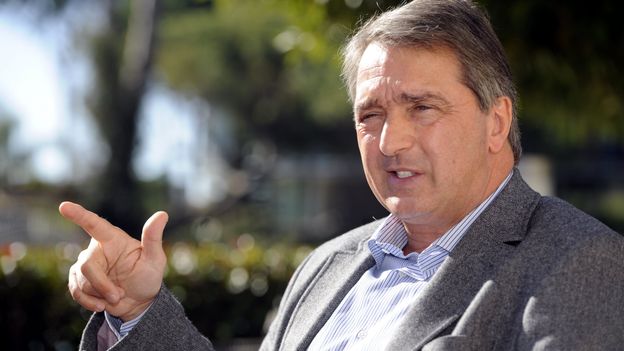 Herman Van Holsbeeck : "l'entourage du joueur fait un bourrage de crâne"