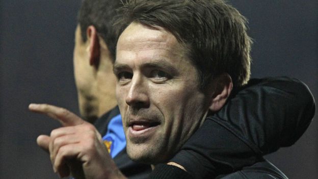 Owen doit quitter Manchester United