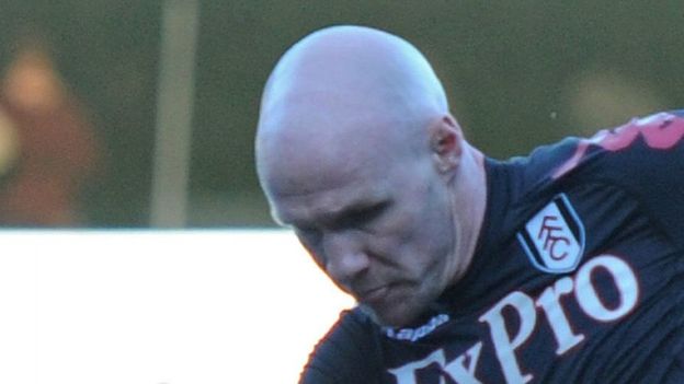 Andrew Johnson gravement blessé au genou Andrew Johnson gravement blessé au genou