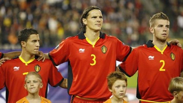 Eden Hazard et Daniel Van Buyten