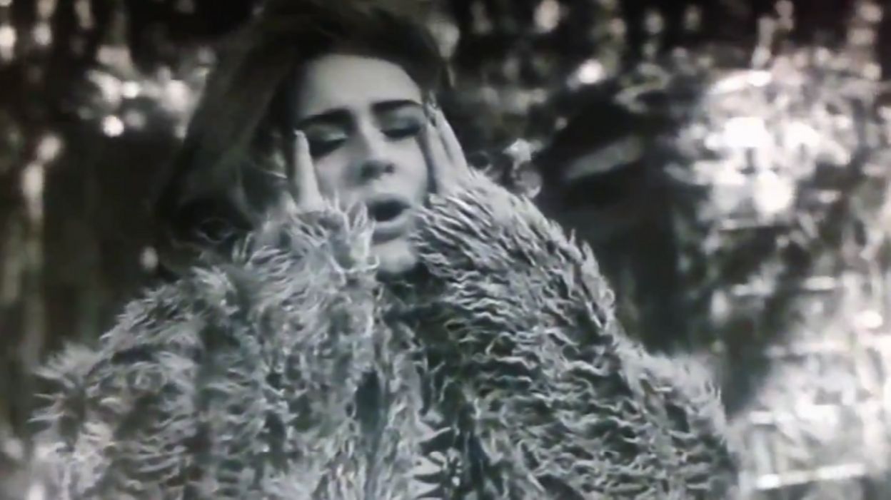 Adele, "Hello" sans Autotune