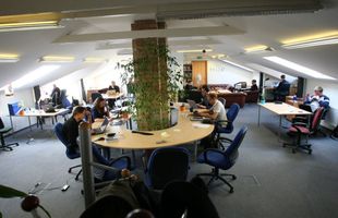 Crise : le coworking, un concept à méditer pour les travailleurs ? 