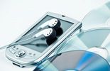 123 Le marché du disque en France a encore reculé en 2012