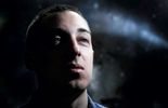 Veence Hanao dans Holy Drugstore