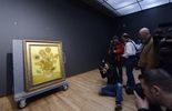 123 "Les Tournesols" de retour dans le Musée Van Gogh rénové