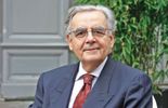 Bernard Pivot dans 
