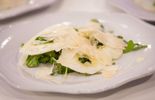 Salade de céleris raves aux anchois et thon à l’huile d’olive