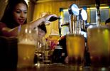 Le gouvernement songe à interdire l'alcool aux moins de 18 ans