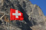 123 Aujourd'hui en Europe: la Suisse limite les permis de travail des Européens