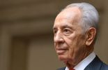 123 Le président israélien Shimon Peres invite le pape à Jérusalem