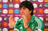Löw : "Les Pays-Bas dos au mur"