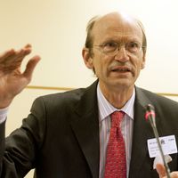 Eric De Keuleneer: "Sauver les banques sera inopérant sans réformes"