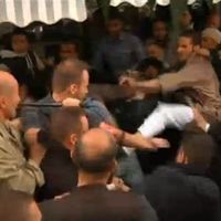 Certains manifestants ont cherché la confrontation avec les forces de l'ordre