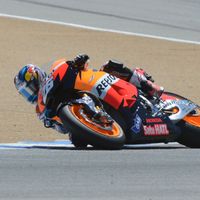 Casey Stoner s'impose à Laguna Seca