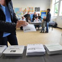 Les Français votent pour le premier tour des législatives ce dimanche