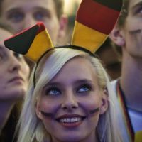 Euro 2012 : le spectacle est aussi en tribune