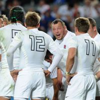 Steve Thompson en discussion avec les joueurs anglais