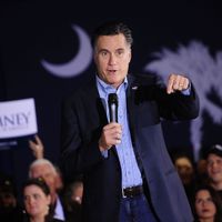 Mitt Romney contre-attaque.