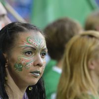 Euro 2012 : le spectacle est aussi en tribune
