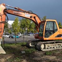 Un engin de chantier Doosan